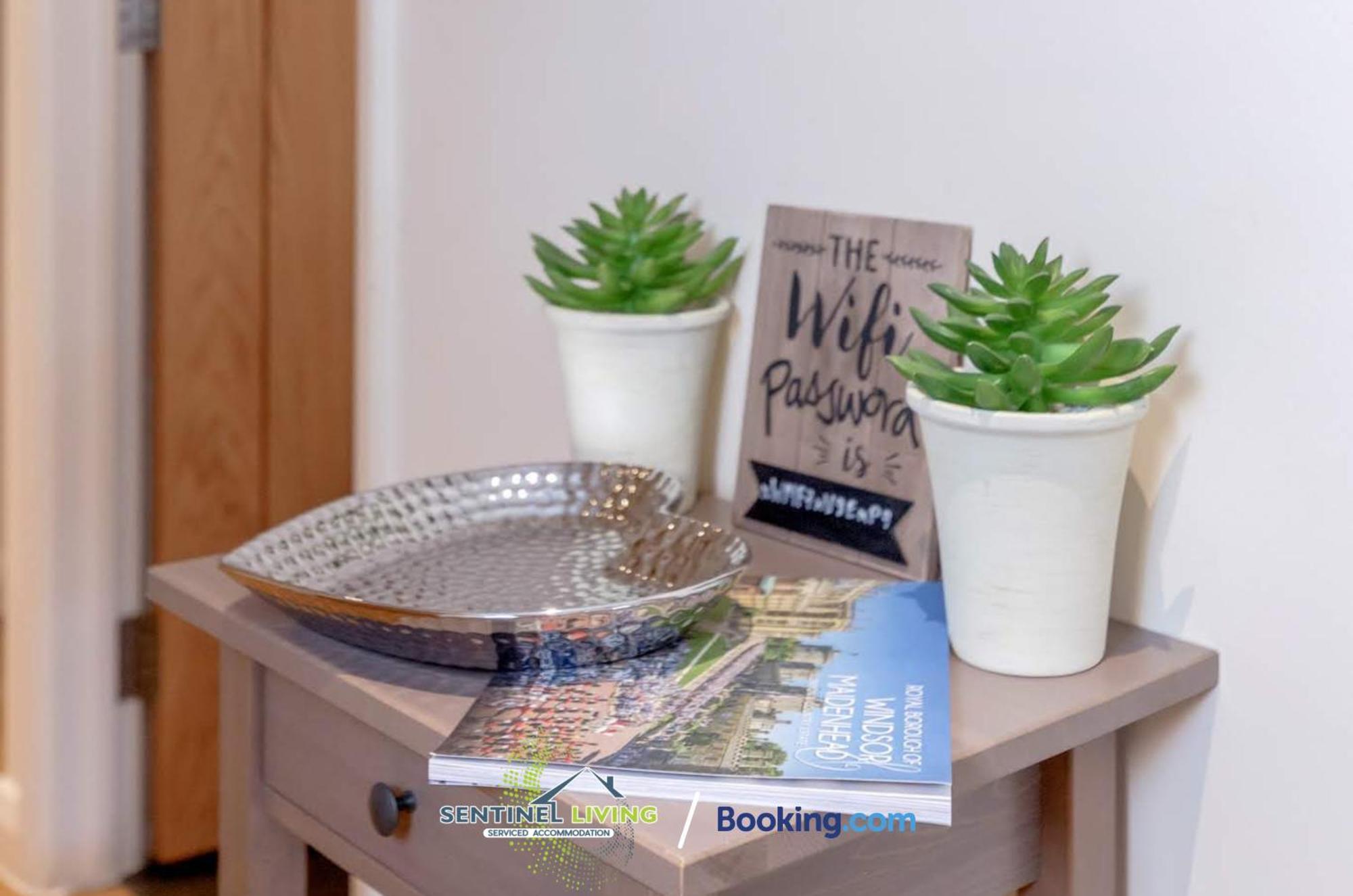 Apartamento Windsor Flat 2 Bed By Sentinel Living With Free Wifi And Parking Exterior foto